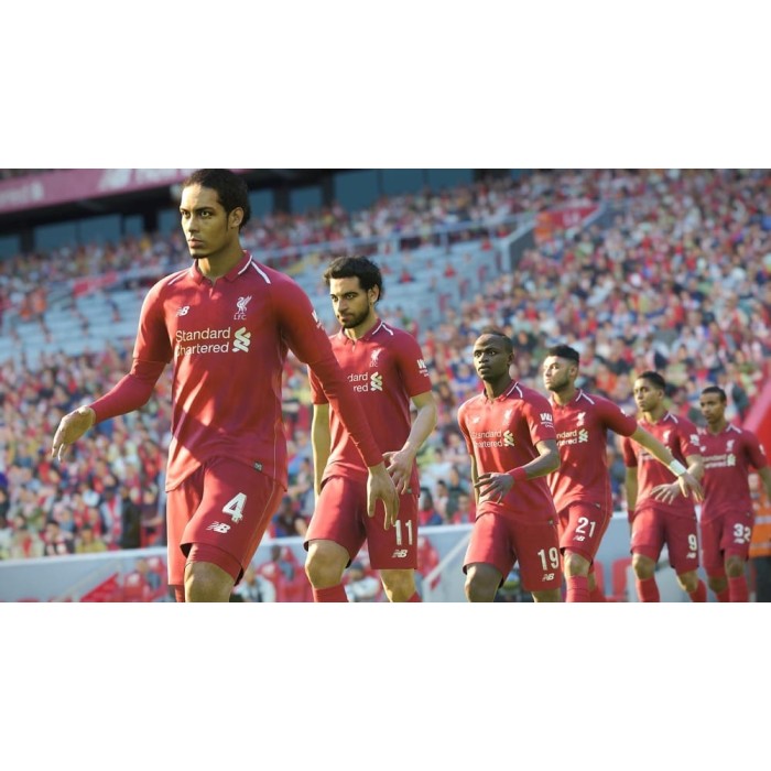 Игры PlayStation 4: Pro Evolution Soccer 2018 Premium Edition (PES 2018) от Konami в магазине GameBuy, номер фото: 4