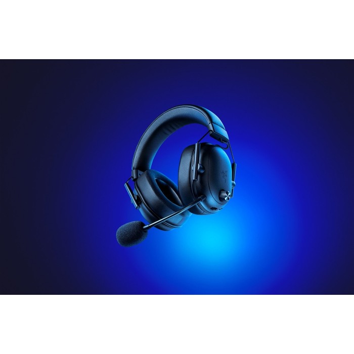 Аксесуари для консолей та ПК: Ігрова гарнітура Razer BlackShark V2 HyperSpeed, чорна від Razer у магазині GameBuy, номер фото: 2