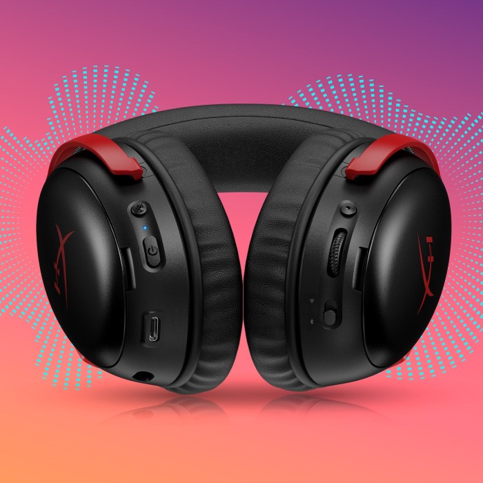 Аксесуари для консолей та ПК: Ігрова гарнітура HyperX Cloud III S Wireless, чорно-червона від HyperX у магазині GameBuy, номер фото: 4