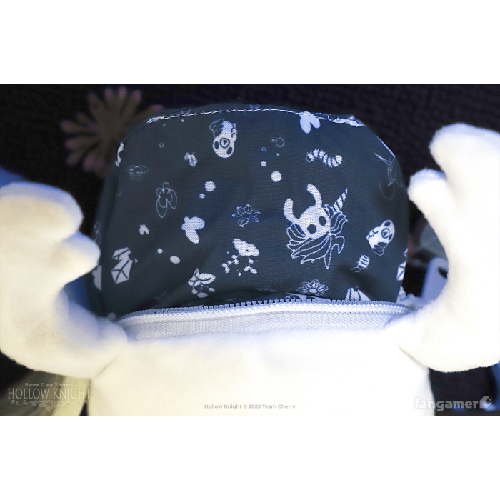 Аксесуари: Мішечок зі змійкою Hollow Knight (The Knight Retractable Pouch) від Fangamer у магазині GameBuy, номер фото: 3