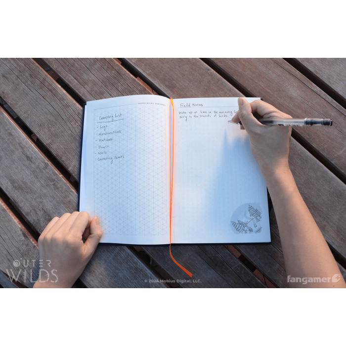 Гайды, Комиксы и другие книги: Записная книжка Outer Wilds (The Hatchling's Training Log) от Fangamer в магазине GameBuy, номер фото: 5