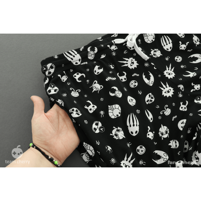 Одежда: Пижамные штаны Hollow Knight (Hallownest Pajama Pants) от Fangamer в магазине GameBuy, номер фото: 4
