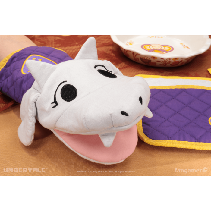 Аксессуары: Набор прихваток и рукавиц для духовки UNDERTALE (Toriel's Kitchen Oven Mitt & Potholder Set) от Fangamer в магазине GameBuy, номер фото: 4
