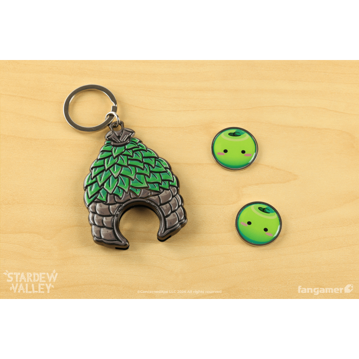 Аксессуары: Брелок Stardew Valley (Junimo Hut Token Keychain) от Fangamer в магазине GameBuy, номер фото: 3