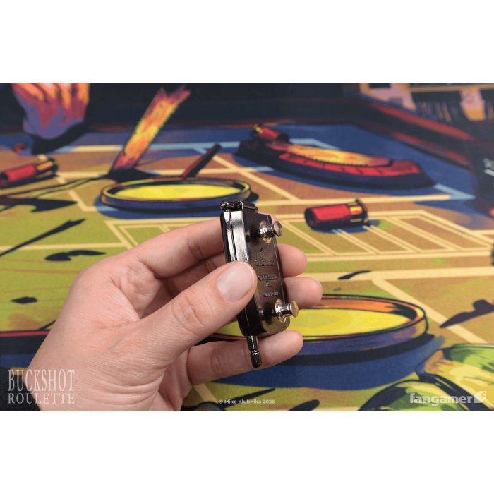 Аксессуары: Пин Buckshot Roulette (Burner Phone Pin) от Fangamer в магазине GameBuy, номер фото: 6