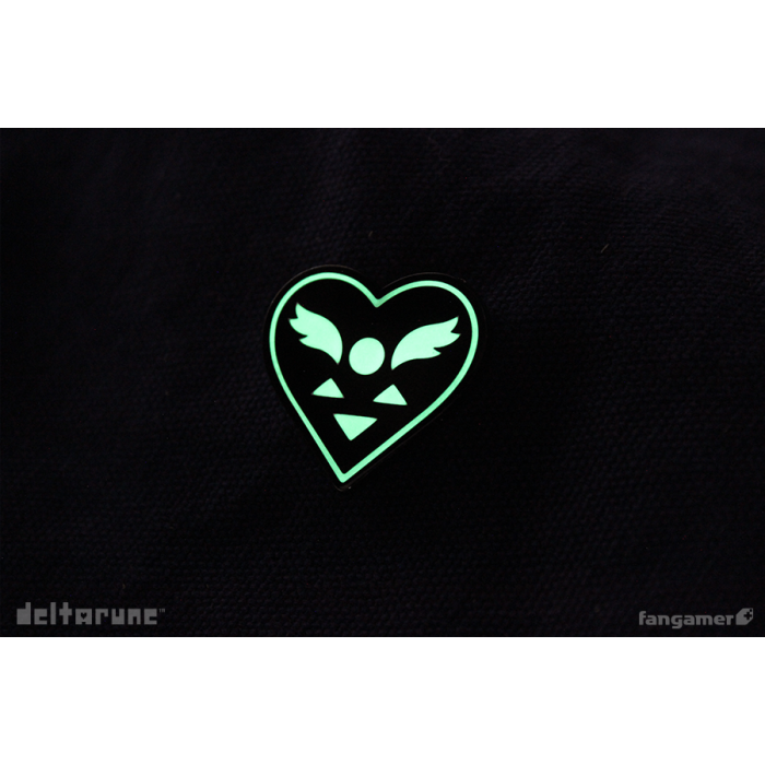 Аксессуары: Пин DELTARUNE (Darkheart Pin) от Fangamer в магазине GameBuy, номер фото: 2