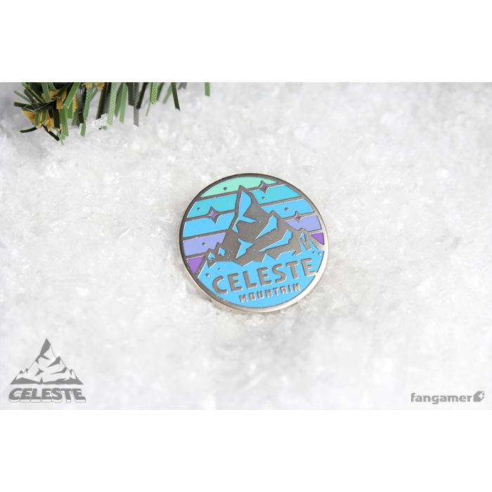 Аксесуари: Пін Celeste (Mountain Keepsake Pin) від Fangamer у магазині GameBuy, номер фото: 1