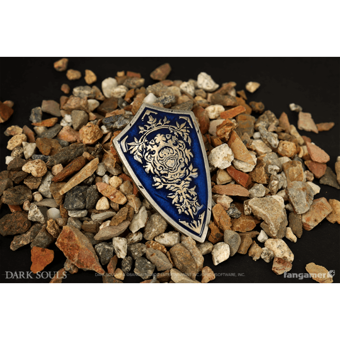 Аксессуары: Пин DARK SOULS (Elite Knight Shield Pin) от Fangamer в магазине GameBuy, номер фото: 1