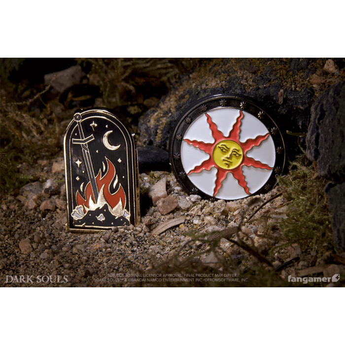 Аксессуары: Пин DARK SOULS (Bonfire Enamel Pin) от Fangamer в магазине GameBuy, номер фото: 2