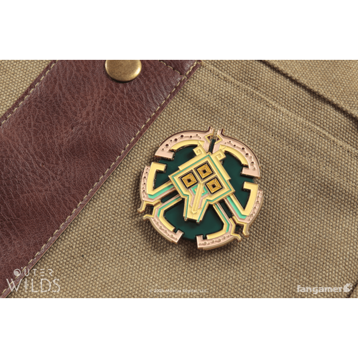 Аксессуары: Пин Outer Wilds (Nomai Mask Pin) от Fangamer в магазине GameBuy, номер фото: 2