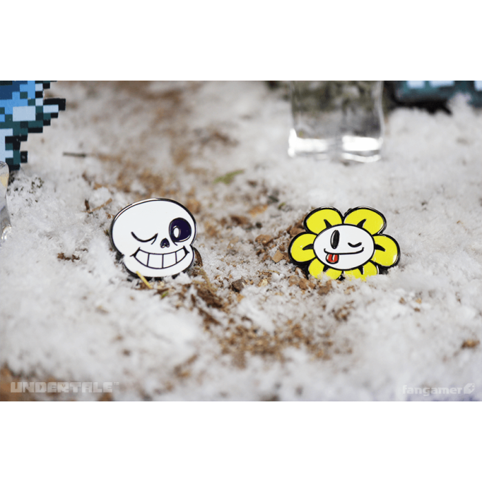 Аксессуары: Набор пинов UNDERTALE (Character Pins Set 1) от Fangamer в магазине GameBuy, номер фото: 2