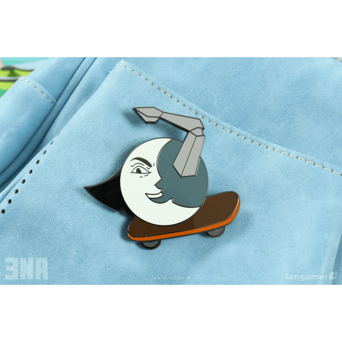 Аксессуары: Пин ENA (Skateboarding Moony Pin) от Fangamer в магазине GameBuy, номер фото: 3