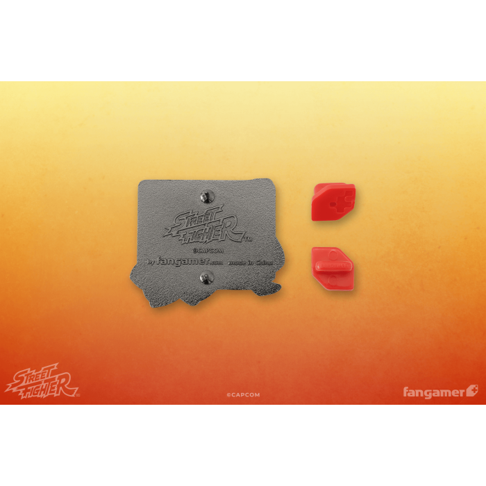 Аксессуары: Пин Street Fighter (Street Fighter Buddies Lenticular Pin: Ryu) от Fangamer в магазине GameBuy, номер фото: 1
