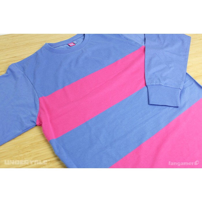 Одежда: Лонгслив UNDERTALE (Human Shirt) от Fangamer в магазине GameBuy