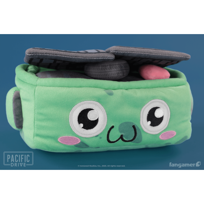 Мягкие и Плюшевые Игрушки: Мягкая плюшевая игрушка Pacific Drive (Friendly Dumpster Plush) от Fangamer в магазине GameBuy, номер фото: 1