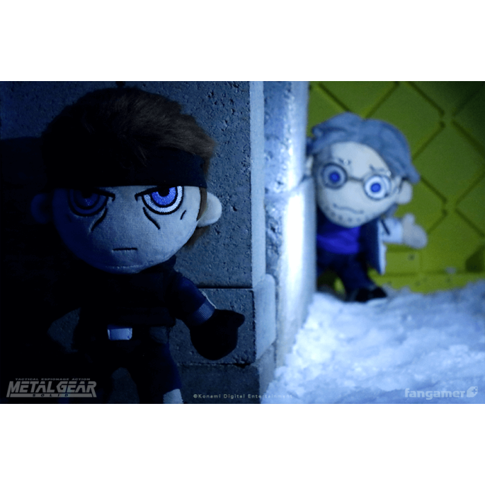 Мягкие и Плюшевые Игрушки: Плюшевая мягкая игрушка Metal Gear Solid (Snake and Otacon Plush Set) от Fangamer в магазине GameBuy, номер фото: 5