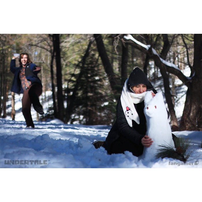Аксессуары: Шарф UNDERTALE (Lesser Dog Scarf) от Fangamer в магазине GameBuy, номер фото: 5