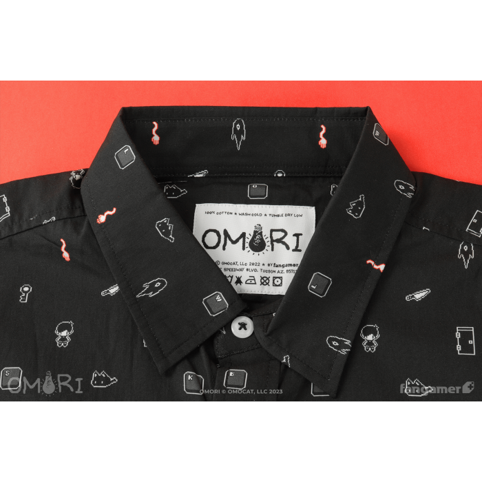 Одежда: Футболка OMORI (BLACK SPACE Button Up Shirt) от Fangamer в магазине GameBuy, номер фото: 3