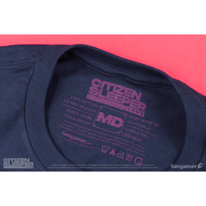 Одяг: Футболка Citizen Sleeper (Emulated Mind) від Fangamer у магазині GameBuy, номер фото: 4