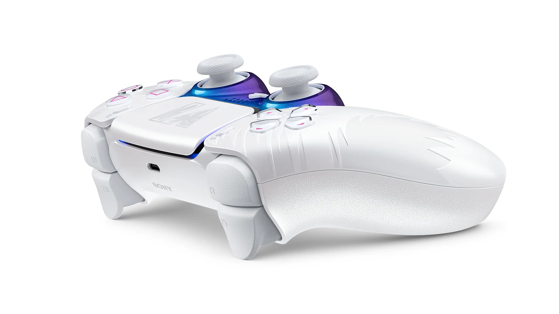 DualSense GTA VI White — форма корпусу та нижня частина